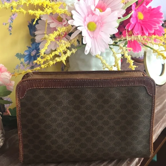 🔥CELINE Macadam Clutch - Picture 4 of 9